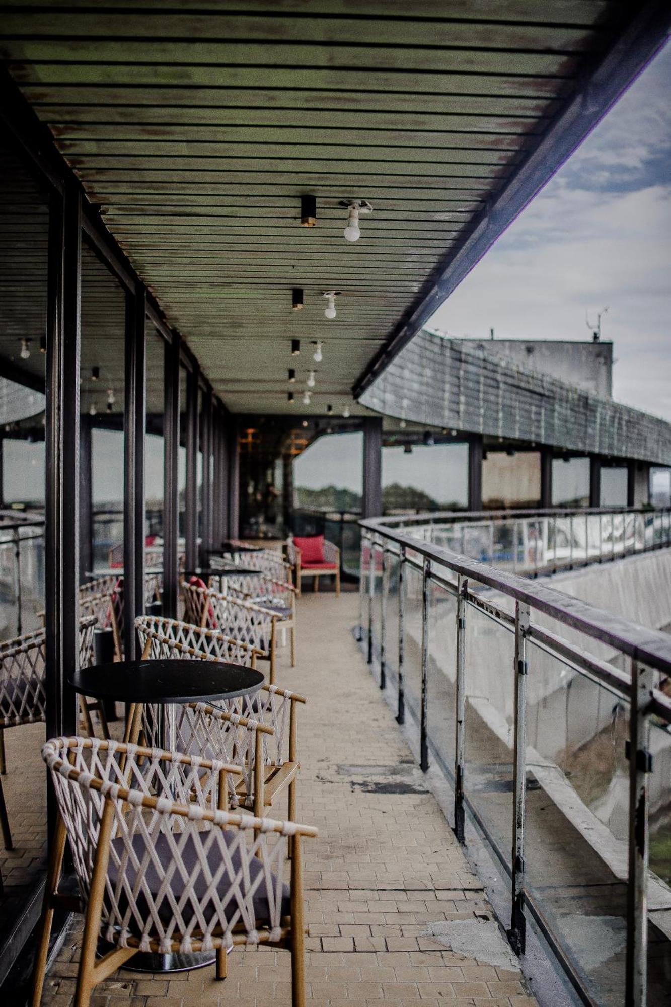 New Port - Premium Floating Aparthotel Krakow Bagian luar foto